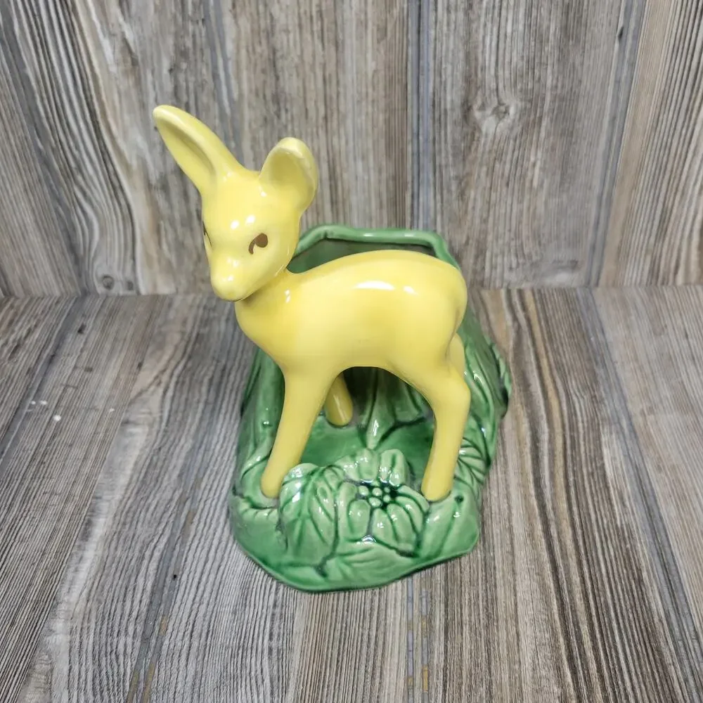 Shawnee Pottery eye catching